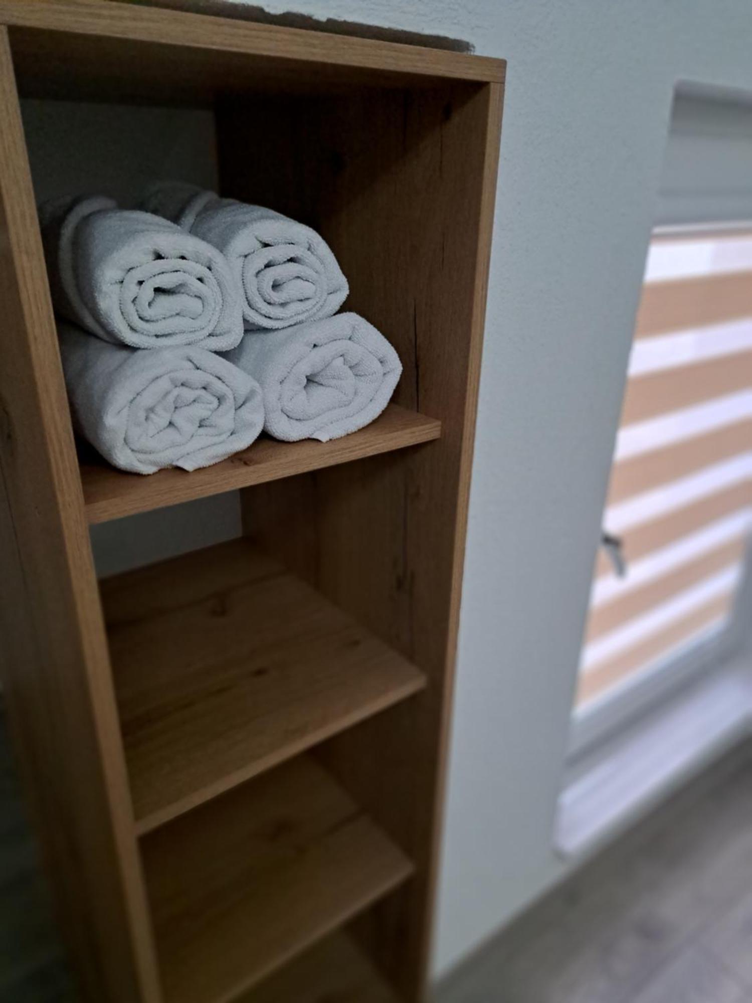 Papi Apartments Kruševo Δωμάτιο φωτογραφία